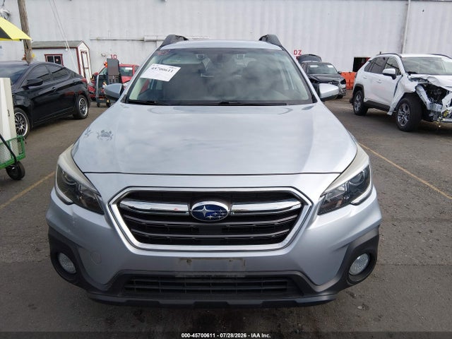 Subaru Outback 2.5i Premium 2018 4S4BSAFC4J3335218 Image 12