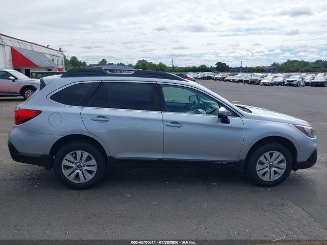 Subaru Outback 2.5i Premium 2018 4S4BSAFC4J3335218 Image 13