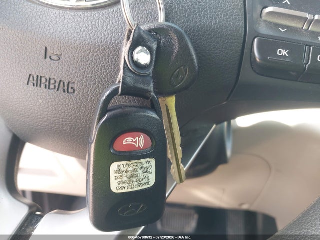 Продажа на аукционе авто 2020 Hyundai Elantra Se, vin: KMHD74LF9LU092996, номер лота: 45700632