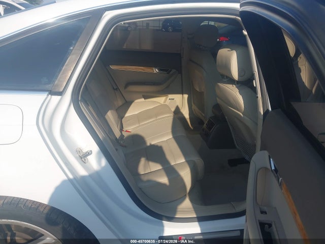Продаж на аукціоні авто 2011 Audi A6 3.0 Premium, vin: WAUKGAFB8BN051364, номер лоту: 45700635
