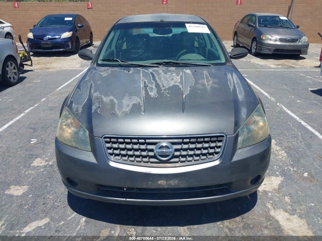 2005 Nissan Altima მანქანა იყიდება აუქციონზე, vin: IN4AL11D75C306742, აუქციონის ნომერი: 45700644