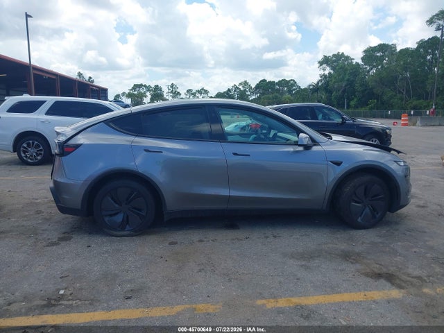 Продажа на аукционе авто 2026 Tesla Model Y All-wheel Drive/long Range Launch Series/premium All-wheel Drive, vin: 7SAYGDEE3TA391760, номер лота: 45700649