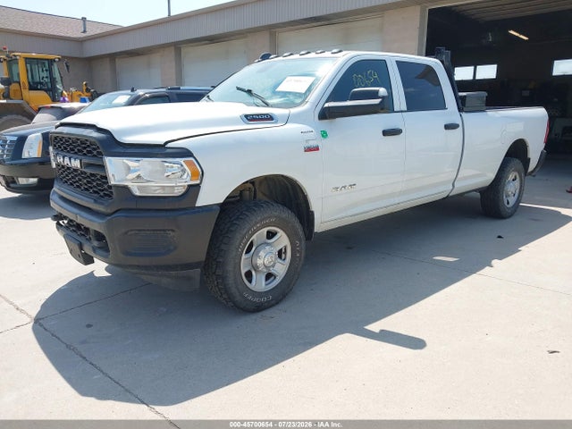 45700654 :رقم المزاد ، 3C6UR5HJ3MG606581 vin ، 2021 Ram 2500 Tradesman  4x4 8' Box مزاد بيع