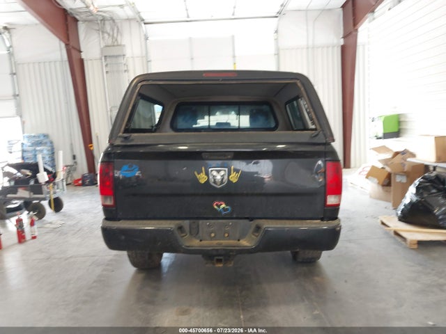 45700656 :رقم المزاد ، 1C6RR7FG1FS631645 vin ، 2015 Ram 1500 Express مزاد بيع