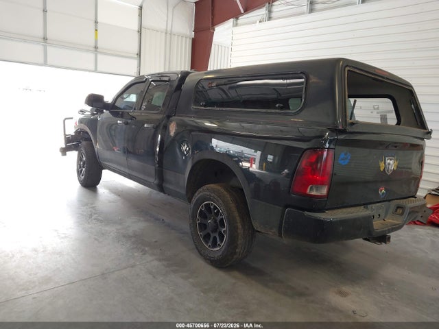 45700656 :رقم المزاد ، 1C6RR7FG1FS631645 vin ، 2015 Ram 1500 Express مزاد بيع