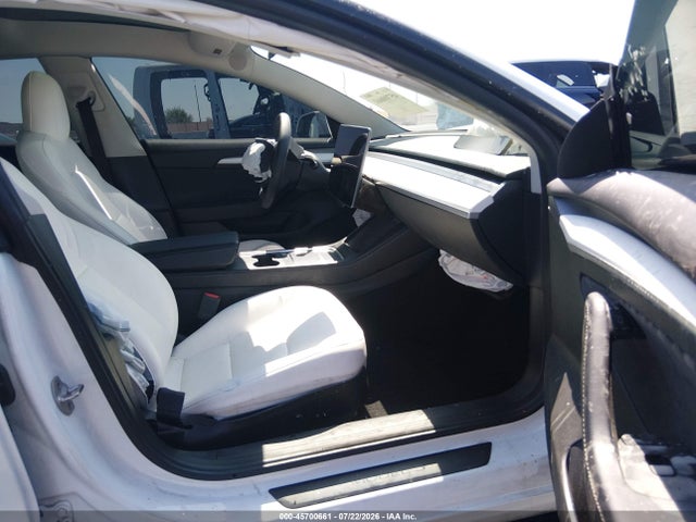 Tesla Model 3 Rear-wheel Drive 2022 5YJ3E1EA7NF238264 Image 5