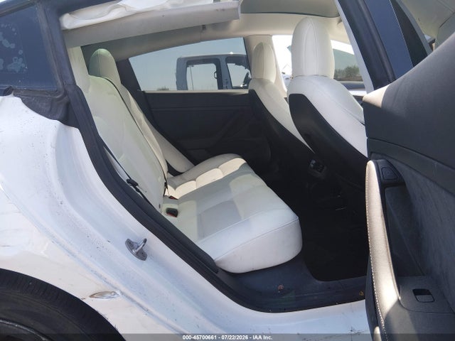 Tesla Model 3 Rear-wheel Drive 2022 5YJ3E1EA7NF238264 Image 8