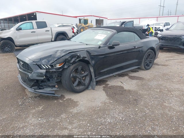 45700723 :رقم المزاد ، 1FATP8EM3H5236648 vin ، 2017 Ford Mustang V6 مزاد بيع