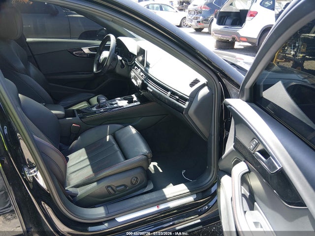 Aukcja sprzedaży 2018 Audi A4 2.0t Premium, vin: WAUFNAF41JA115503, numer aukcji: 45700726