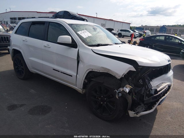Продажа на аукционе авто 2018 Jeep Grand Cherokee Altitude 4x4, vin: 1C4RJFAG6JC377659, номер лота: 45700769
