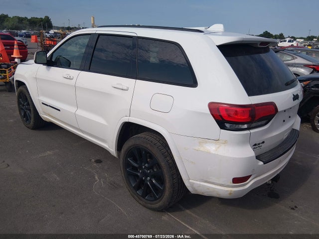 Продажа на аукционе авто 2018 Jeep Grand Cherokee Altitude 4x4, vin: 1C4RJFAG6JC377659, номер лота: 45700769