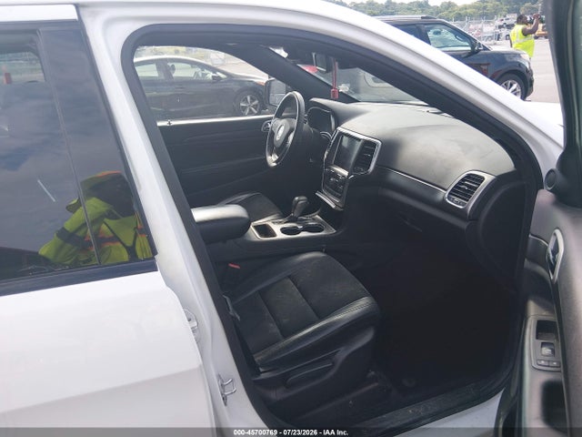 Продажа на аукционе авто 2018 Jeep Grand Cherokee Altitude 4x4, vin: 1C4RJFAG6JC377659, номер лота: 45700769