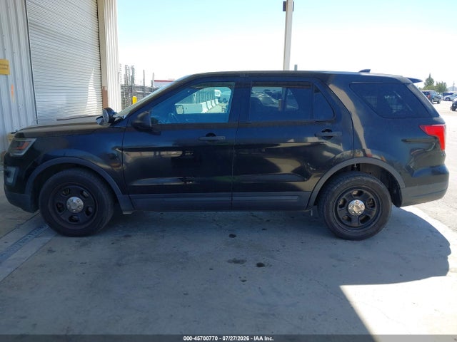 Ford Police Interceptor Utility 2018 1FM5K8AR1JGC49570 Image 19