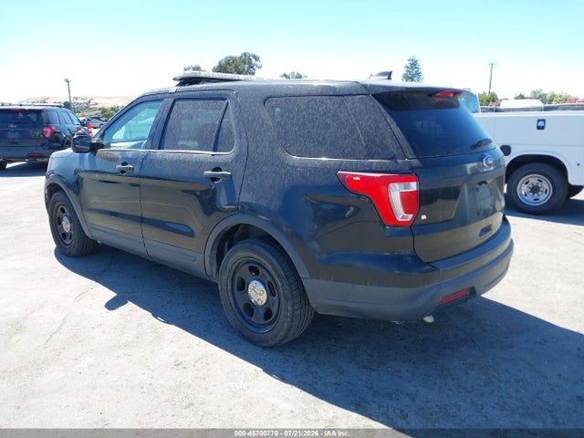 Ford Police Interceptor Utility 2018 1FM5K8AR1JGC49570 Image 6