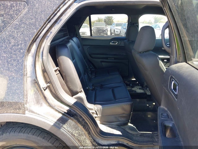 Ford Police Interceptor Utility 2018 1FM5K8AR1JGC49570 Image 8