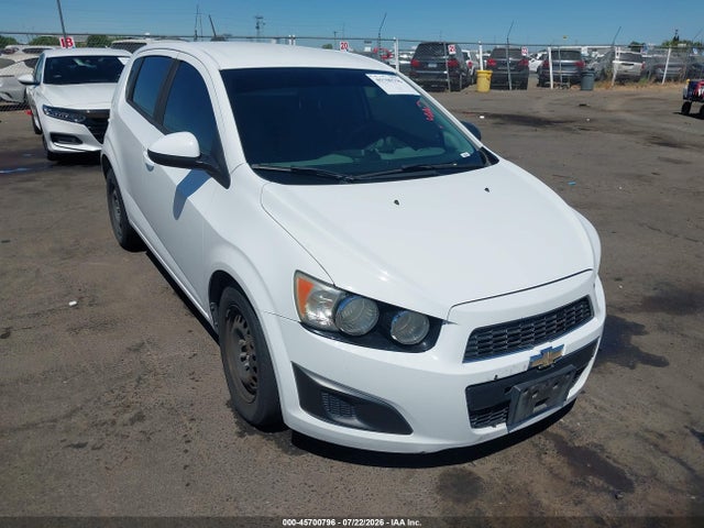 2015 Chevrolet Sonic Ls Auto მანქანა იყიდება აუქციონზე, vin: 1G1JA6SHXF4159089, აუქციონის ნომერი: 45700796