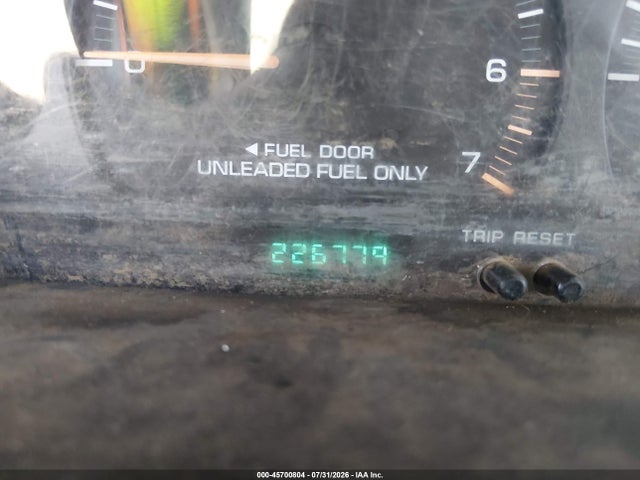 45700804 :رقم المزاد ، 2B4GP4532WR702045 vin ، 1998 Dodge Caravan Se مزاد بيع