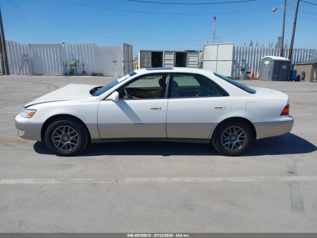 1999 Lexus Es 300 მანქანა იყიდება აუქციონზე, vin: JT8BF28G9X0161721, აუქციონის ნომერი: 45700815