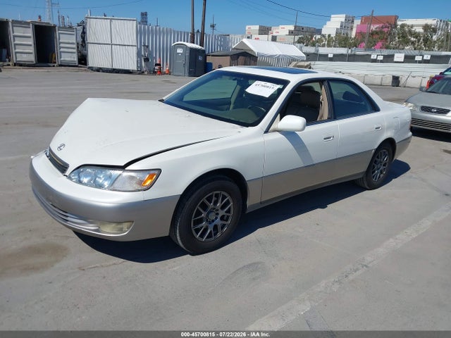 1999 Lexus Es 300 მანქანა იყიდება აუქციონზე, vin: JT8BF28G9X0161721, აუქციონის ნომერი: 45700815