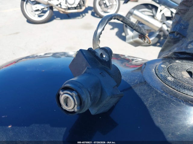 45700821 :رقم المزاد ، JKAZX4A18GA036633 vin ، 1986 Kawasaki Zx600 مزاد بيع