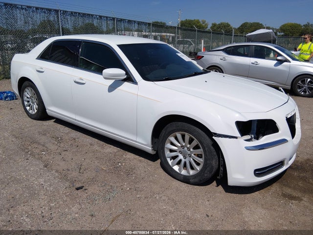 45700834 :رقم المزاد ، 2C3CCAAG4DH626436 vin ، 2013 Chrysler 300 Motown مزاد بيع