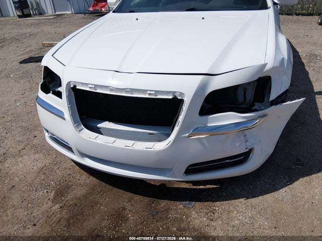 45700834 :رقم المزاد ، 2C3CCAAG4DH626436 vin ، 2013 Chrysler 300 Motown مزاد بيع