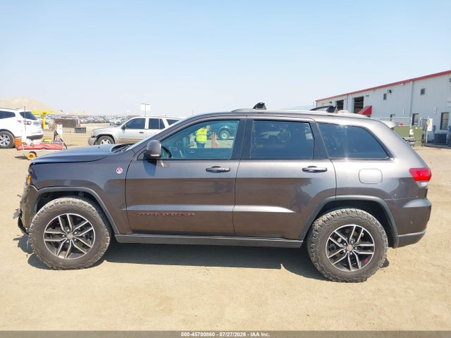 1C4RJFLT2HC771731 Jeep Grand Cherokee Trailhawk