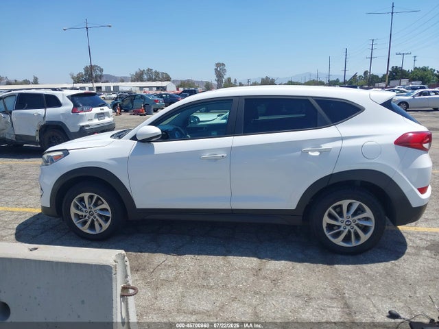 Hyundai TUCSON SE 2018 KM8J23A47JU710455 Image 13