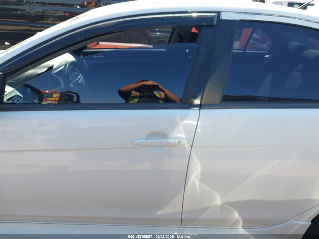 2015 Mitsubishi Lancer Es მანქანა იყიდება აუქციონზე, vin: JA32U2FU1FU004030, აუქციონის ნომერი: 45700887