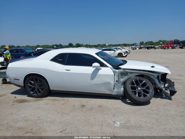 Продаж на аукціоні авто 2023 Dodge Challenger Sxt, vin: 2C3CDZAG5PH669229, номер лоту: 45700903