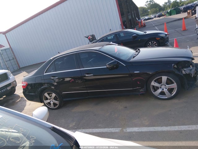 2010 Mercedes-benz E 350 მანქანა იყიდება აუქციონზე, vin: WDDHF5GB0AA151945, აუქციონის ნომერი: 45700925