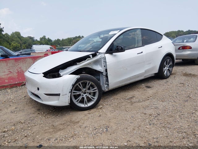 45700939 :رقم المزاد ، 7SAYGDEE1PF694464 vin ، 2023 Tesla Model Y Awd/long Range Dual Motor All-wheel Drive مزاد بيع