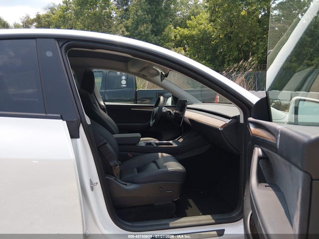 45700939 :رقم المزاد ، 7SAYGDEE1PF694464 vin ، 2023 Tesla Model Y Awd/long Range Dual Motor All-wheel Drive مزاد بيع