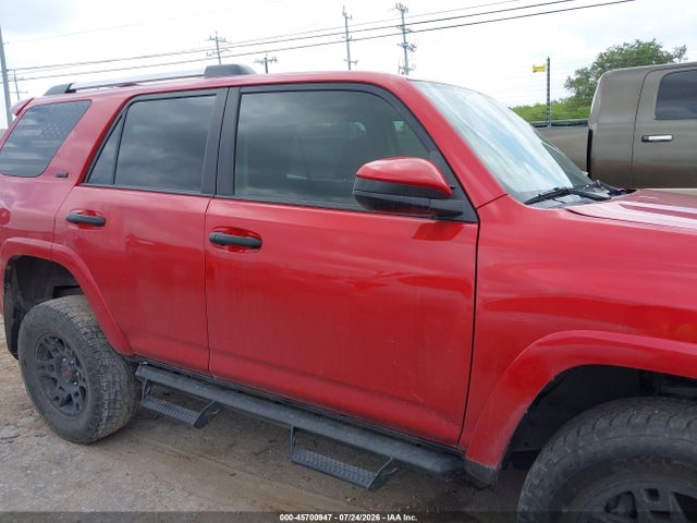 Продажа на аукционе авто 2023 Toyota 4runner Sr5, vin: JTEEU5JR7P5293814, номер лота: 45700947