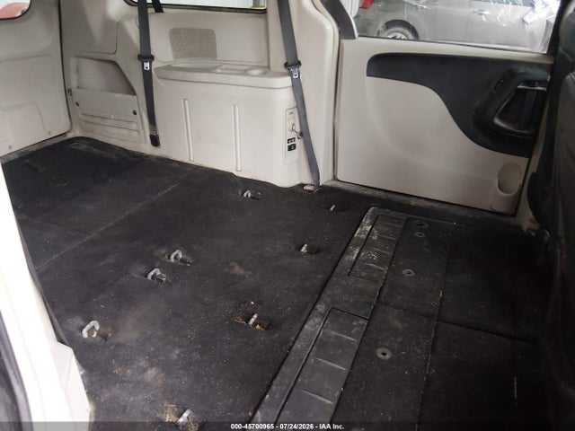 45700965 :رقم المزاد ، 2C4RC1BG3FR545543 vin ، 2015 Chrysler Town & Country Touring مزاد بيع