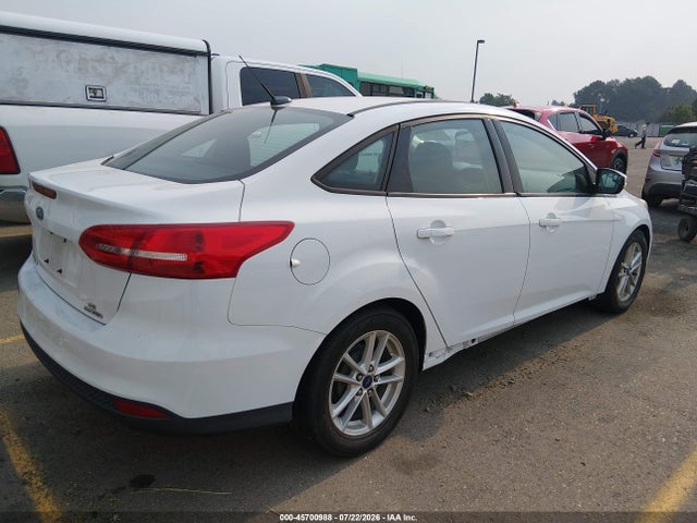 Ford FOCUS SE 2015 1FADP3F22FL385436 Image 4