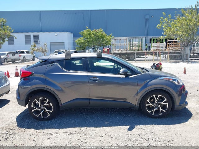 Toyota C-HR XLE 2019 JTNKHMBX4K1032008 Image 13