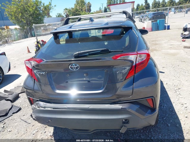 Toyota C-HR XLE 2019 JTNKHMBX4K1032008 Image 16