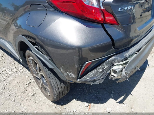 Toyota C-HR XLE 2019 JTNKHMBX4K1032008 Image 6
