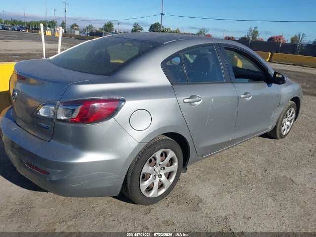 45701021 :رقم المزاد ، JM1BL1UP7D1814868 vin ، 2013 Mazda Mazda3 I Sport مزاد بيع