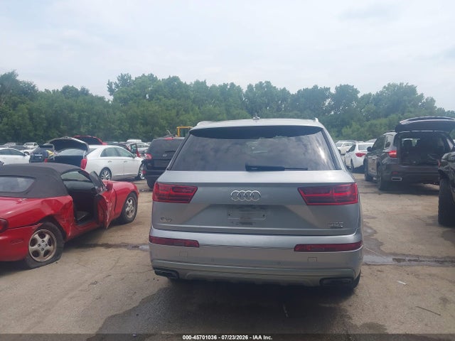 Продаж на аукціоні авто 2017 Audi Q7 3.0t Premium, vin: WA1LAAF70HD024575, номер лоту: 45701036