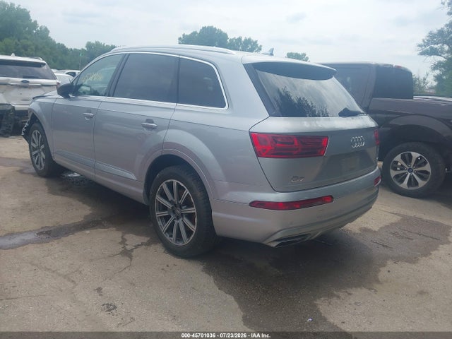 Продаж на аукціоні авто 2017 Audi Q7 3.0t Premium, vin: WA1LAAF70HD024575, номер лоту: 45701036