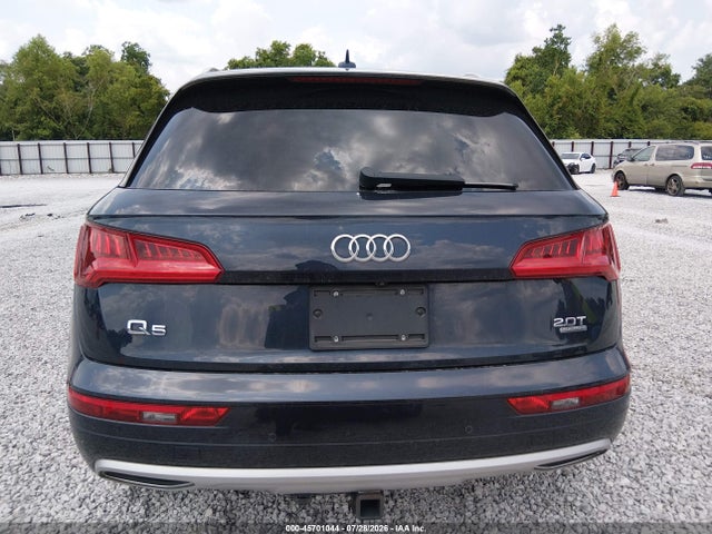 WA1BNAFY1J2106275 Audi Q5 2.0t Premium/2.0t Tech Premium