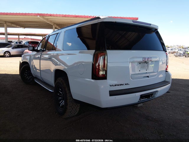 GMC Yukon Xl Slt 2017 1GKS1GKC6HR257603 Image 3