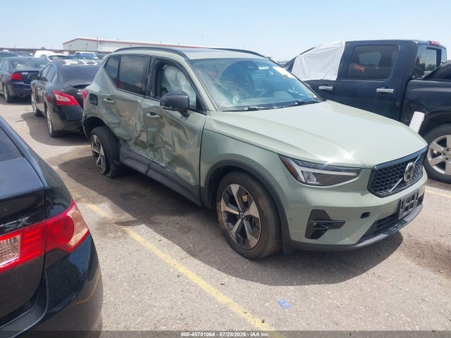 45701064 :رقم المزاد ، YV4L12UL3R2356922 vin ، 2024 Volvo Xc40 B5 Plus Dark Theme مزاد بيع