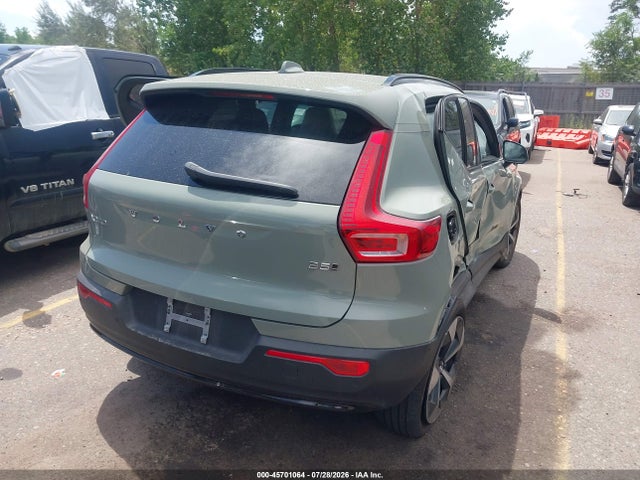 45701064 :رقم المزاد ، YV4L12UL3R2356922 vin ، 2024 Volvo Xc40 B5 Plus Dark Theme مزاد بيع