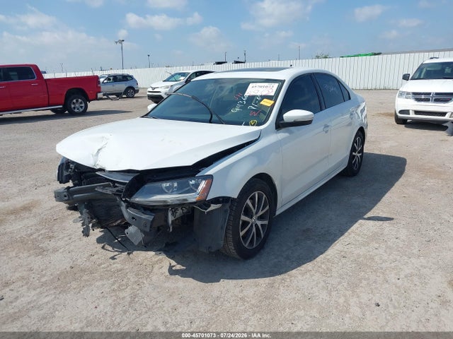 2017 Volkswagen Jetta 1.4t Se მანქანა იყიდება აუქციონზე, vin: 3VWB67AJ6HM294856, აუქციონის ნომერი: 45701073