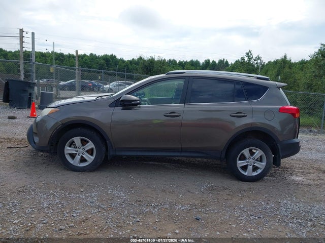 Toyota Rav4 Xle 2014 JTMWFREV4ED033908 Image 14