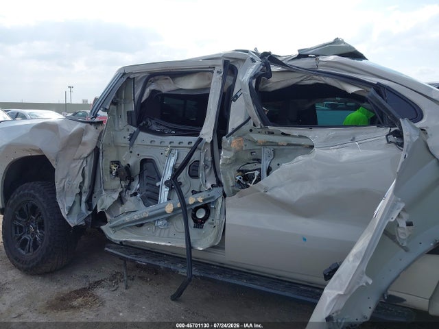 Продажа на аукционе авто 2026 Chevrolet Silverado 1500 4wd  Short Bed Zr2, vin: 3GCUKHEL9TG186733, номер лота: 45701130