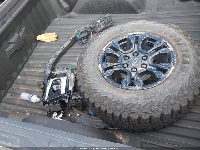 Продажа на аукционе авто 2026 Chevrolet Silverado 1500 4wd  Short Bed Zr2, vin: 3GCUKHEL9TG186733, номер лота: 45701130